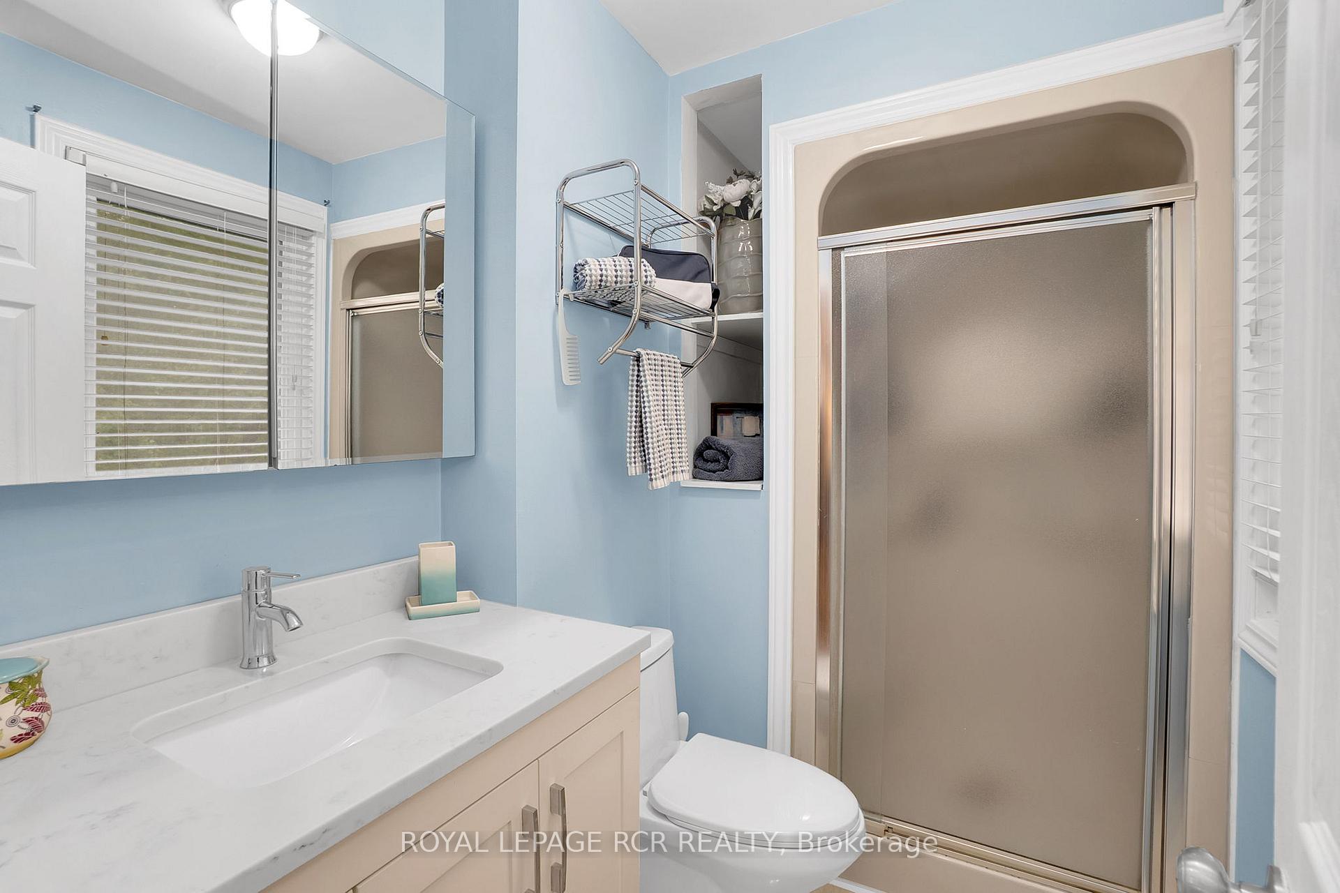 Photo 25 of 45 Westview Crescent, Caledon, Palgrave — HOMEH