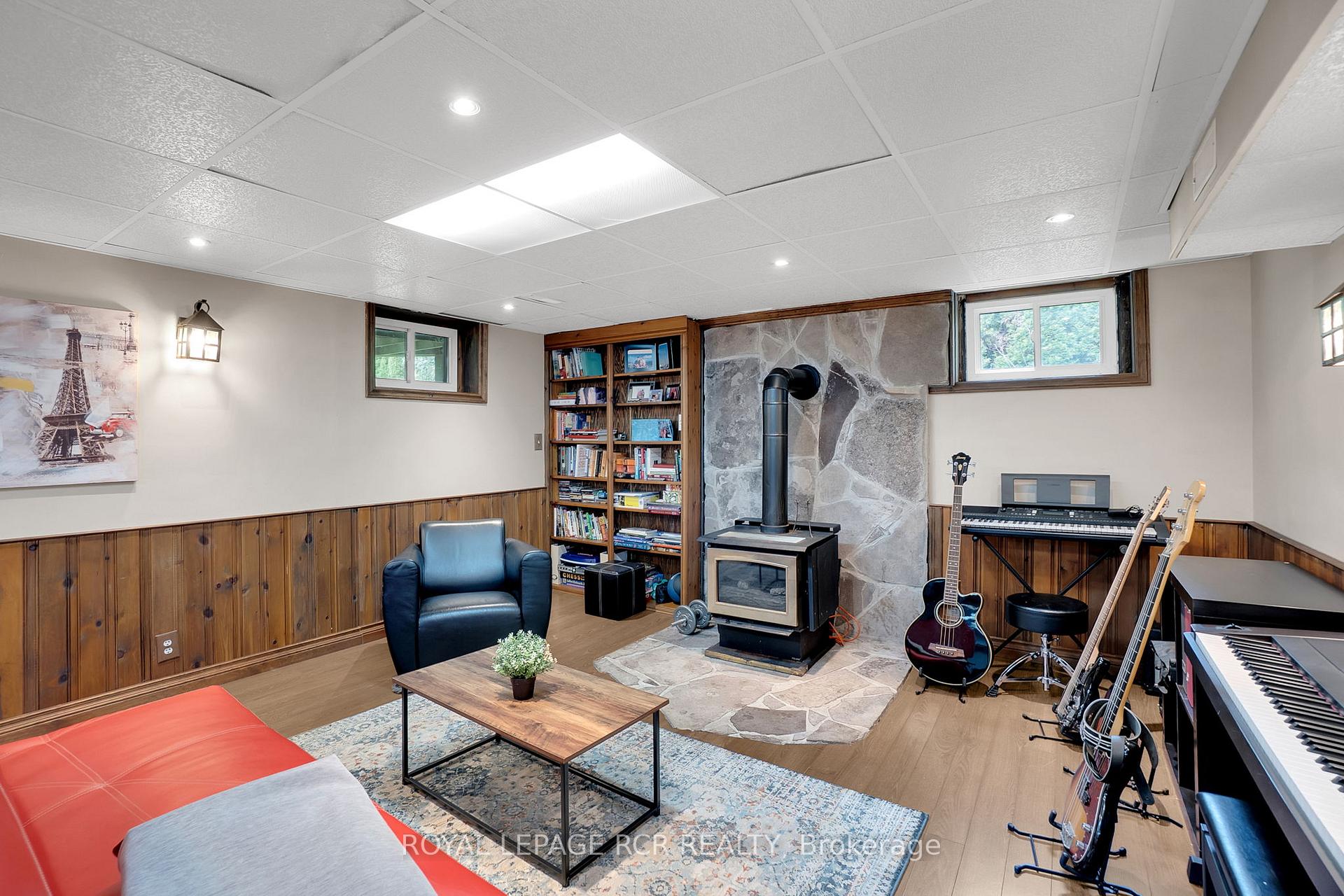 Photo 31 of 45 Westview Crescent, Caledon, Palgrave — HOMEH