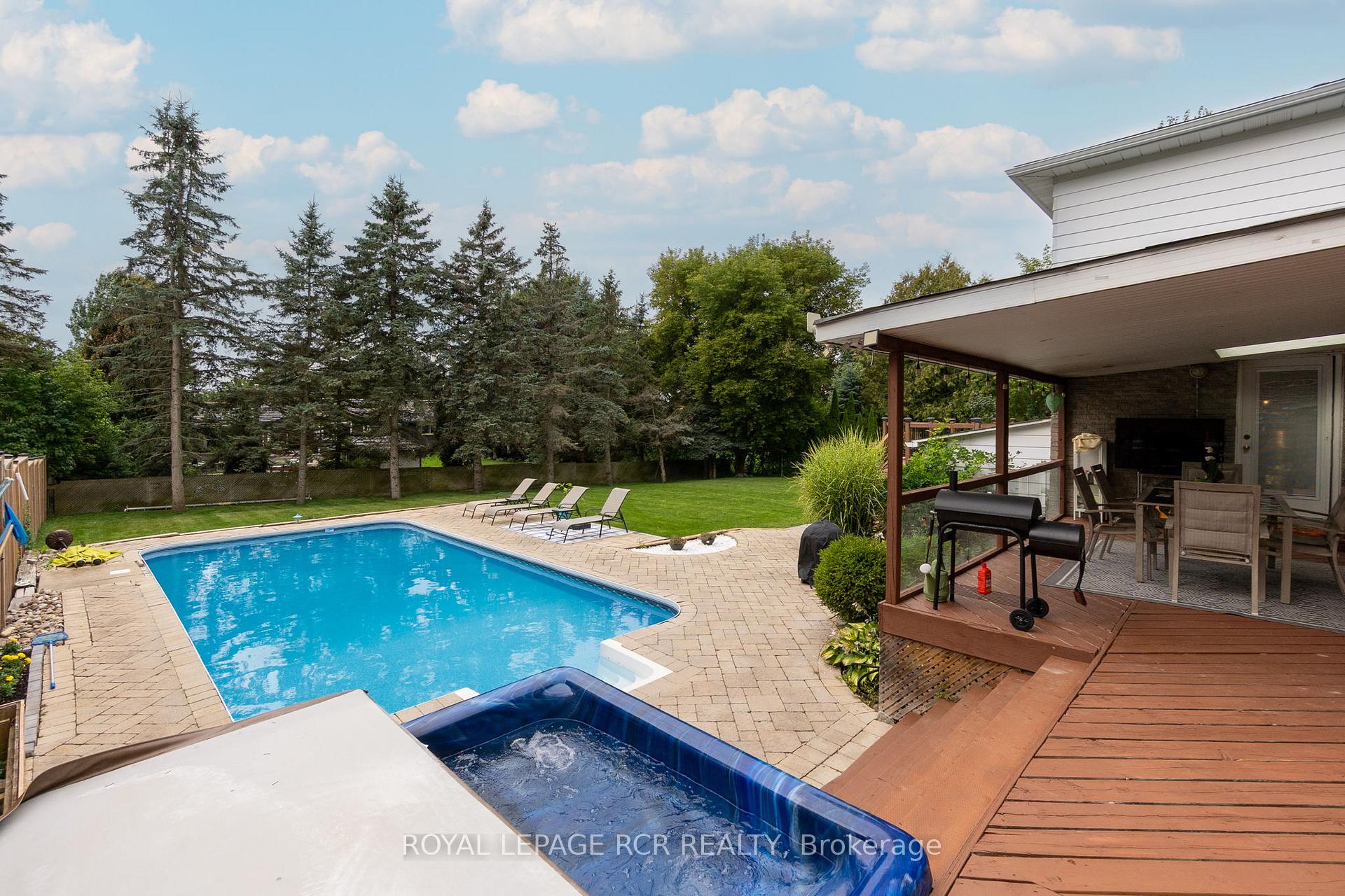 Photo 45 of 45 Westview Crescent, Caledon, Palgrave — HOMEH