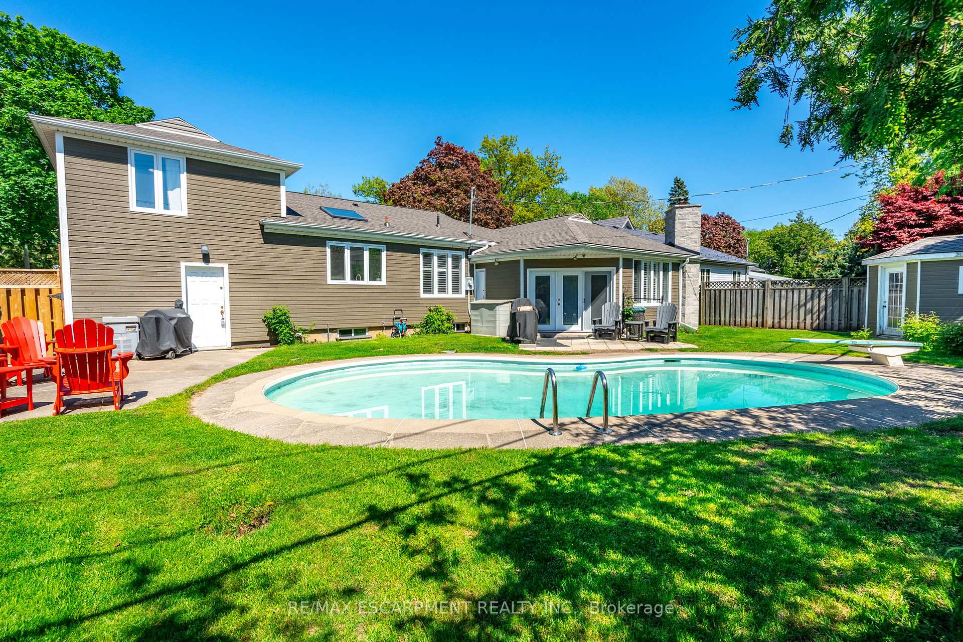 Photo 23 of 388 Wilson Avenue, Burlington, Shoreacres — HOMEH