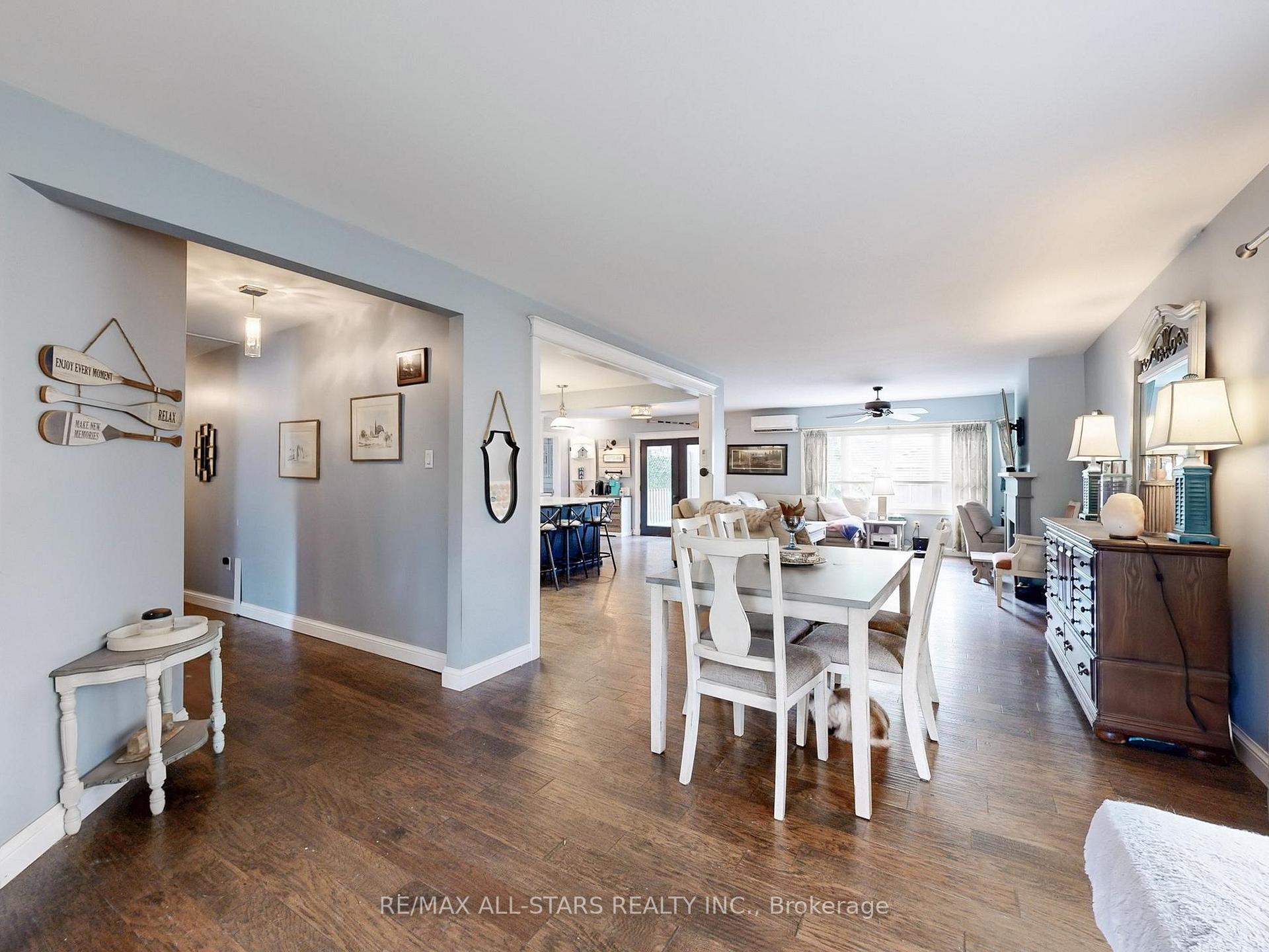 Photo 20 of 17 Metropolitan Crescent, Georgina, Keswick North — HOMEH