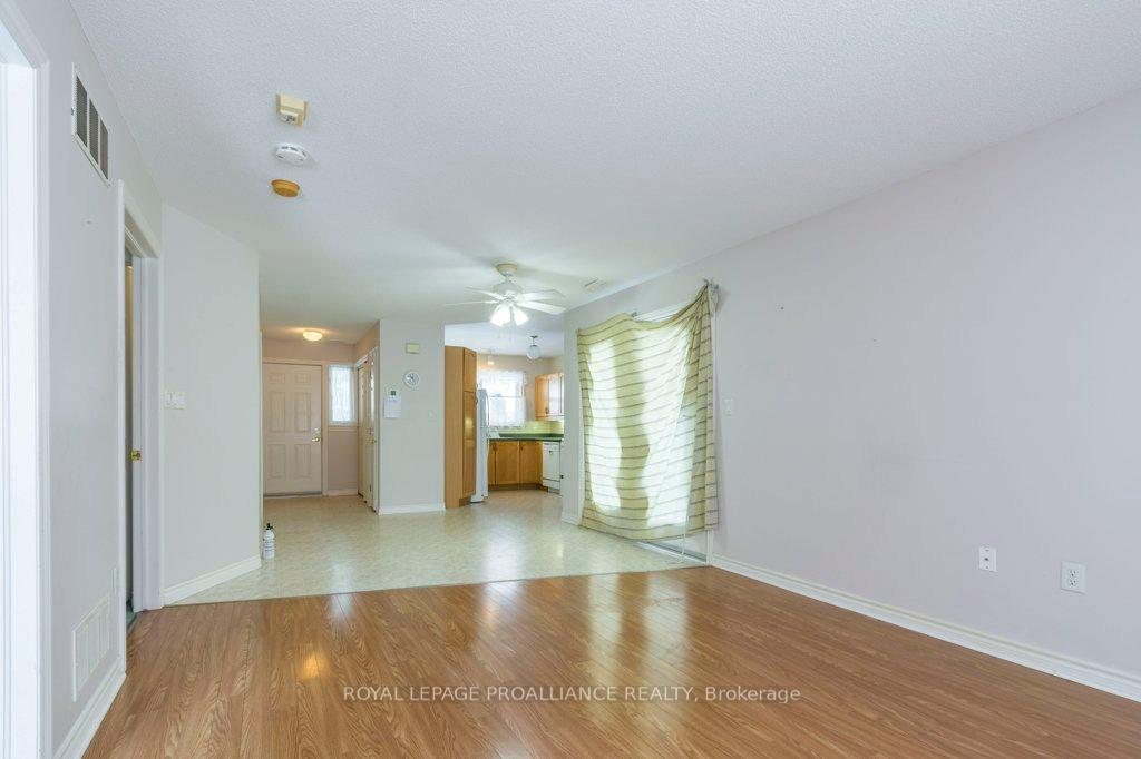Photo 10 of Unit 10, 15 Aldersgate Crescent, Belleville, Belleville Ward — HOMEH