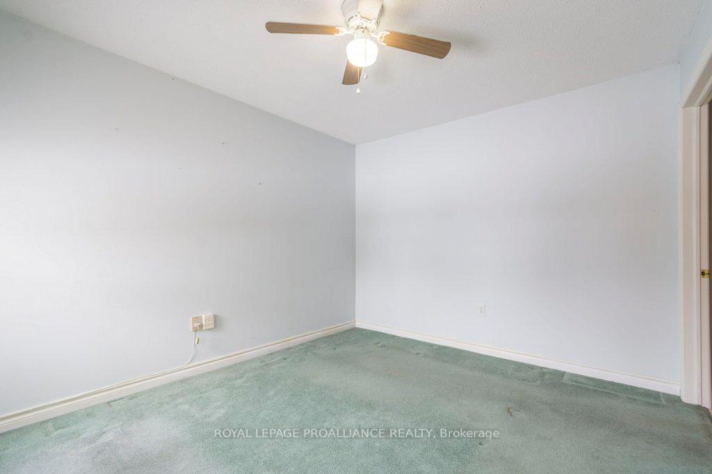 Photo 13 of Unit 10, 15 Aldersgate Crescent, Belleville, Belleville Ward — HOMEH