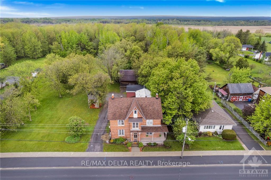 Photo 2 of 140 High Street, Champlain, Vankleek Hill — HOMEH