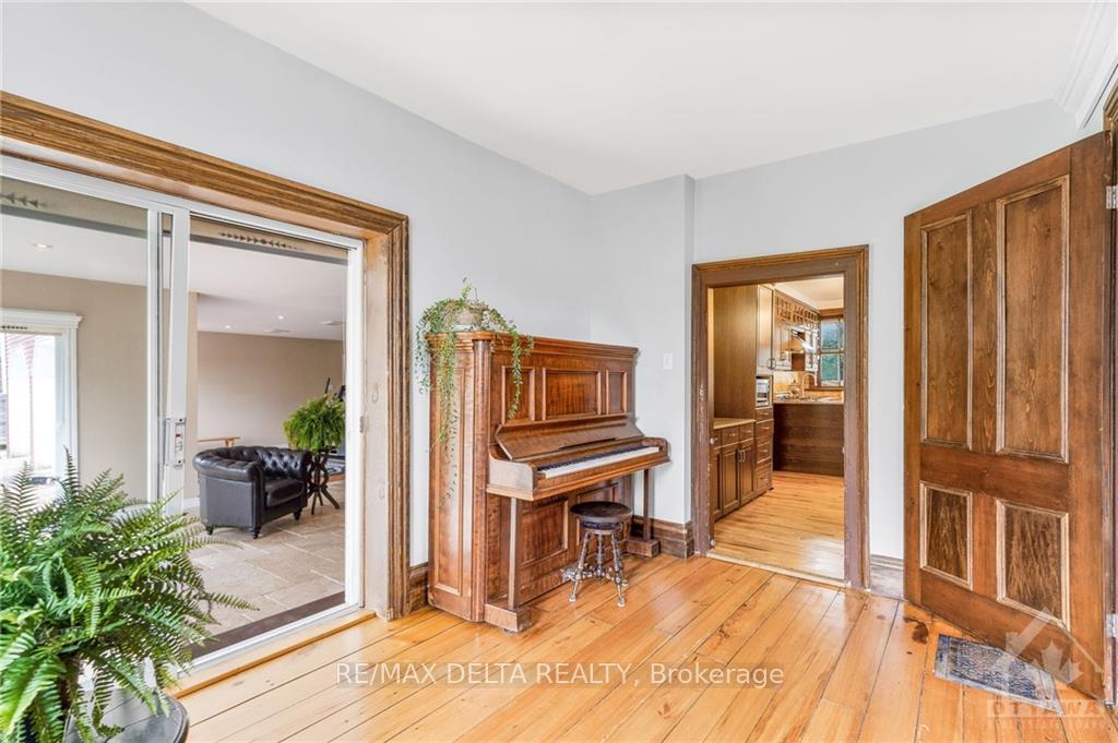 Photo 6 of 140 High Street, Champlain, Vankleek Hill — HOMEH