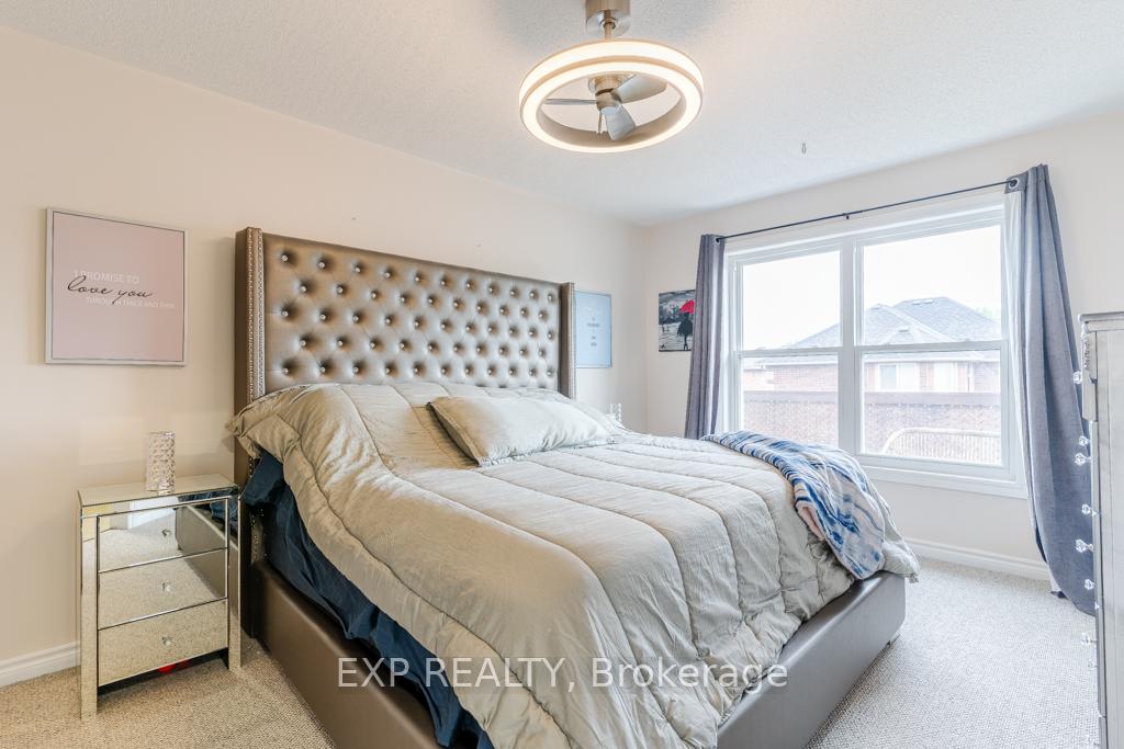 Photo 13 of Unit Upper, 74 Shalom Way, Barrie, Painswick South — HOMEH