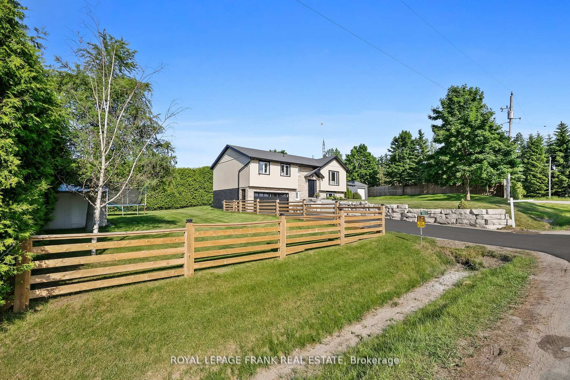 Photo 8 of 9003 Longsault Road, Clarington, Rural Clarington — HOMEH