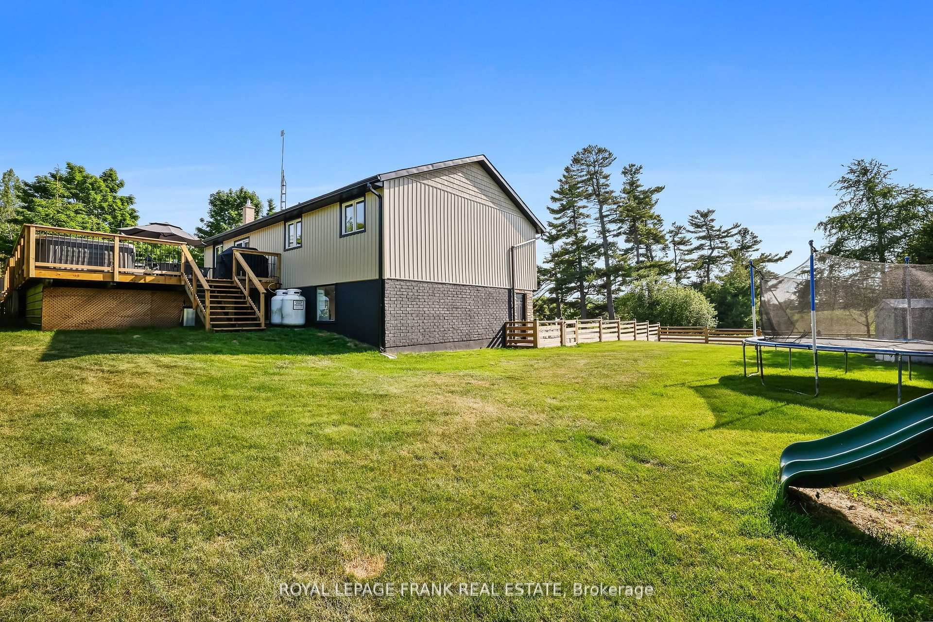 Photo 45 of 9003 Longsault Road, Clarington, Rural Clarington — HOMEH
