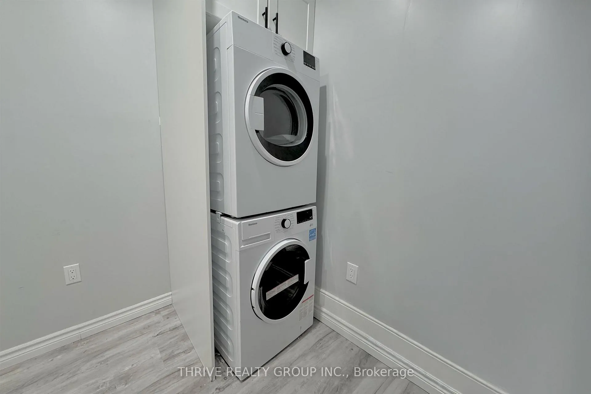 Photo 13 of Unit 3, 2 Metcalfe Street, St. Thomas — HOMEH