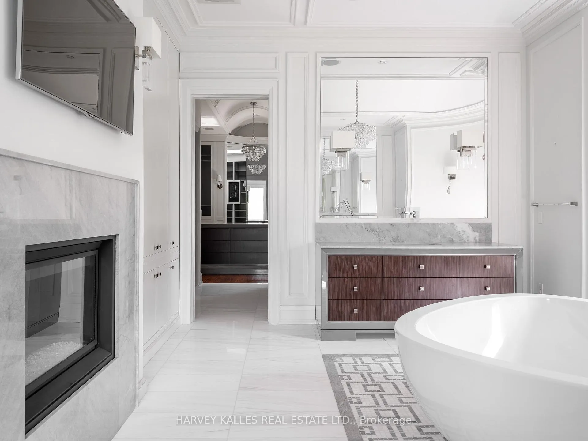 Photo 26 of 147 Cooks Mill Crescent, Vaughan, Patterson — HOMEH
