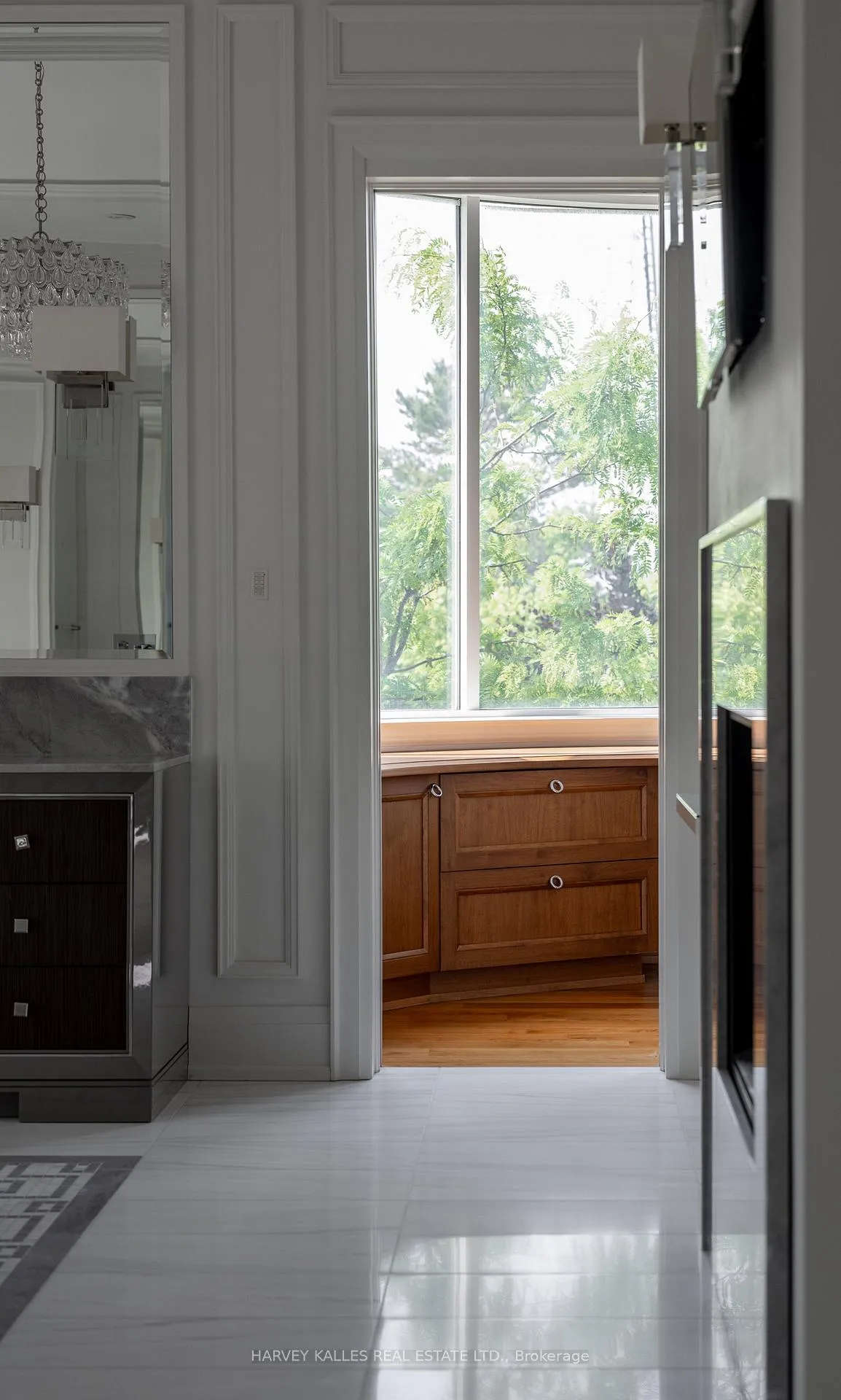 Photo 30 of 147 Cooks Mill Crescent, Vaughan, Patterson — HOMEH