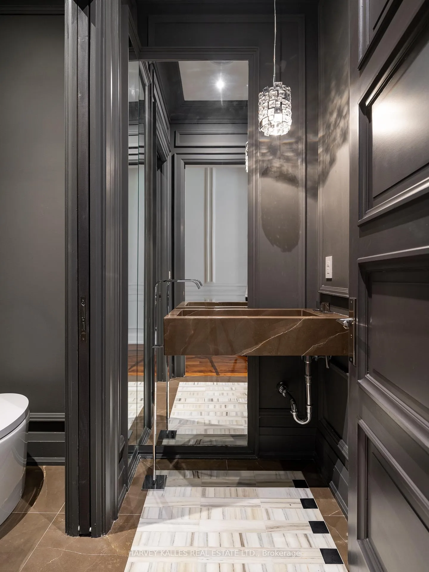Photo 38 of 147 Cooks Mill Crescent, Vaughan, Patterson — HOMEH