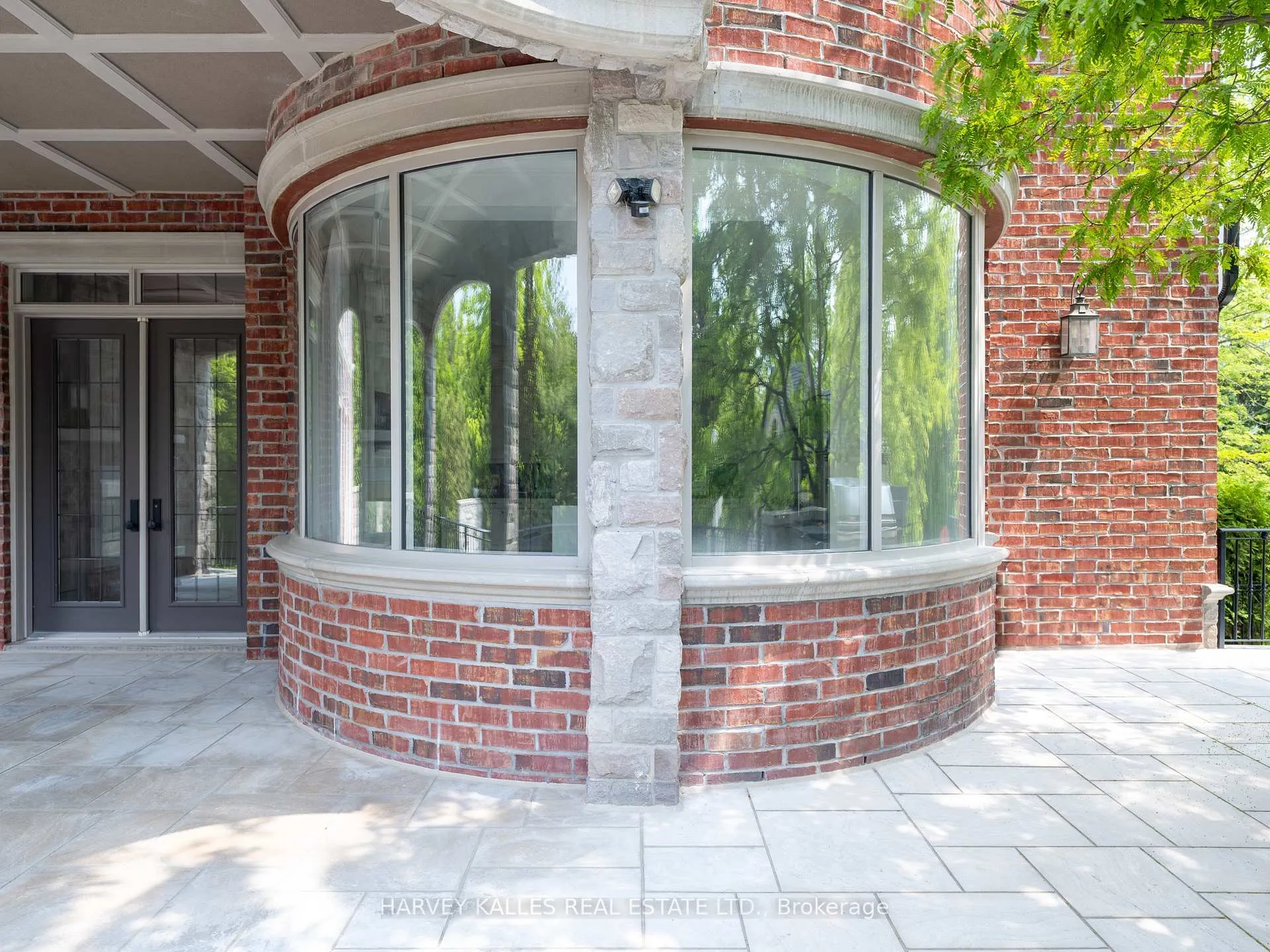 Photo 43 of 147 Cooks Mill Crescent, Vaughan, Patterson — HOMEH