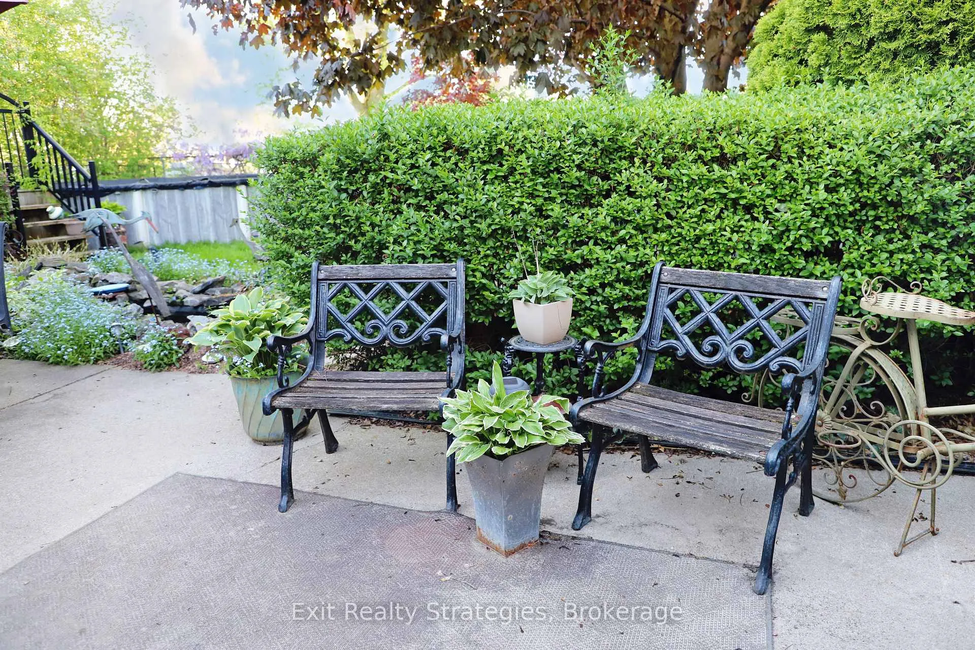Photo 25 of 35 Mcdonagh Crescent W, Thorold, Confederation Heights — HOMEH