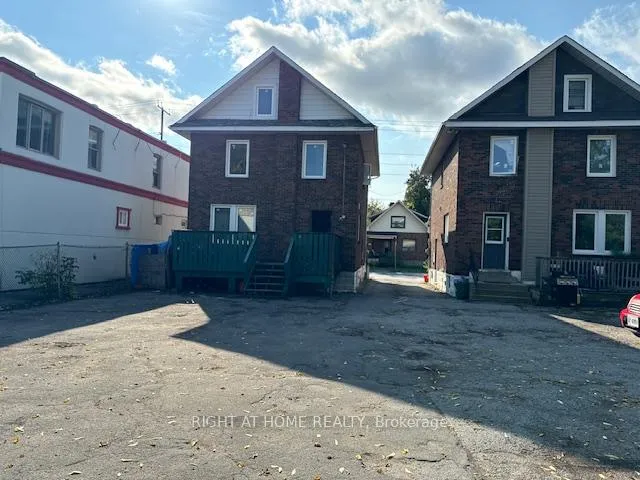 Photo 2 of 164 Adelaide Avenue E, Oshawa, O'Neill — HOMEH