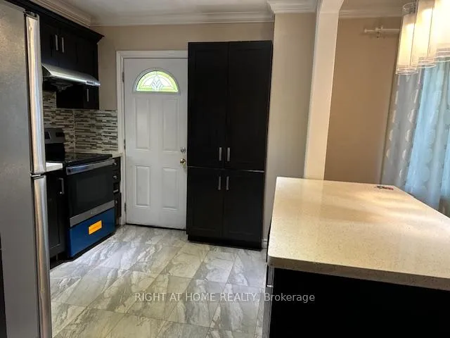 Photo 6 of 164 Adelaide Avenue E, Oshawa, O'Neill — HOMEH