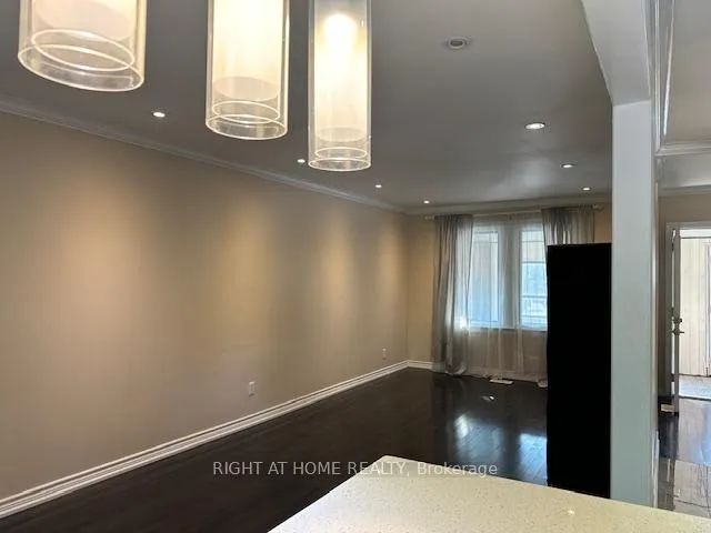 Photo 7 of 164 Adelaide Avenue E, Oshawa, O'Neill — HOMEH