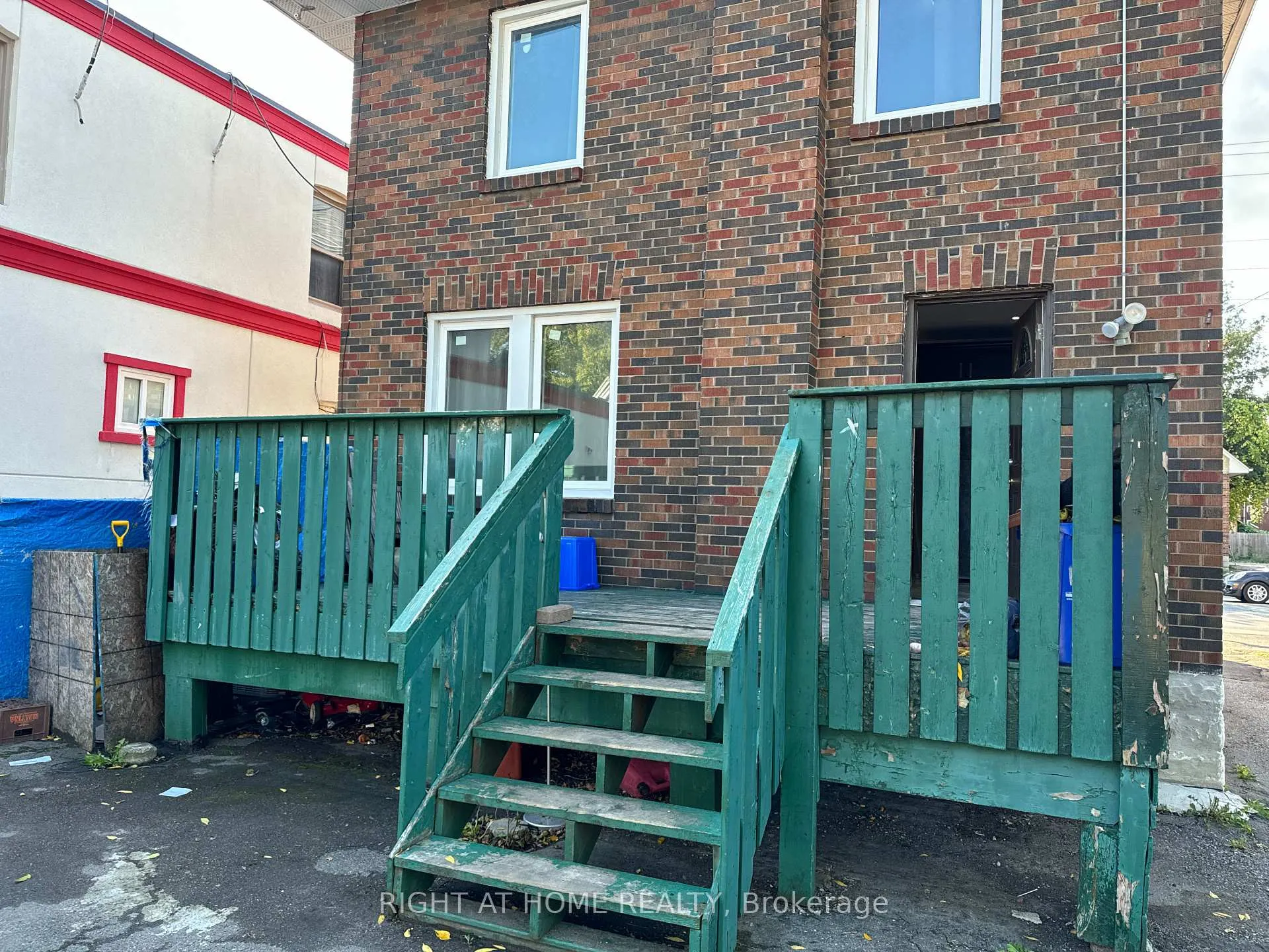 Photo 36 of 164 Adelaide Avenue E, Oshawa, O'Neill — HOMEH