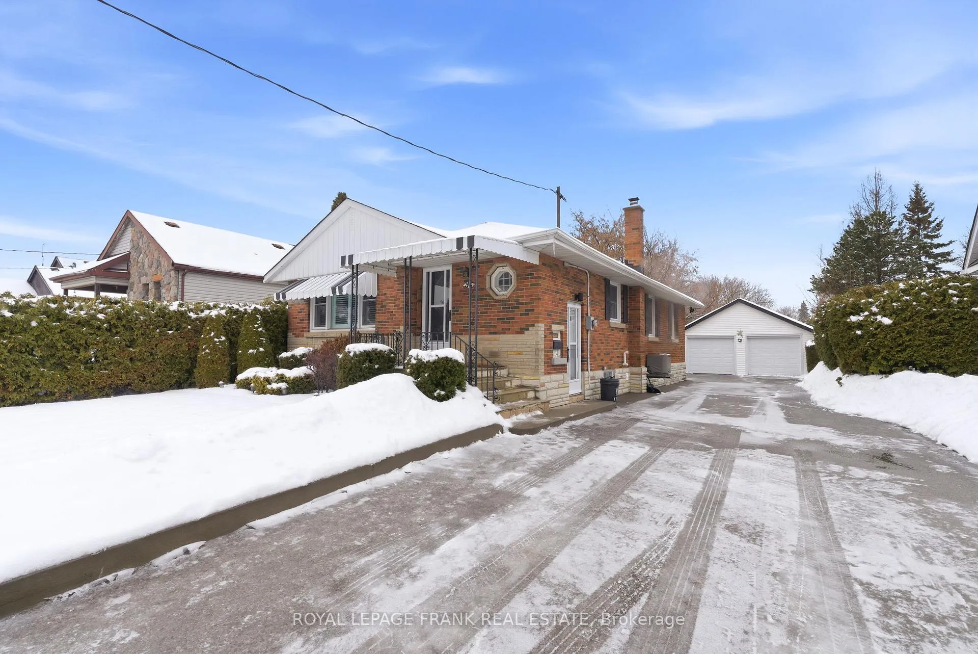 Photo 1 of 96 Beatrice Street W, Oshawa, Centennial — HOMEH