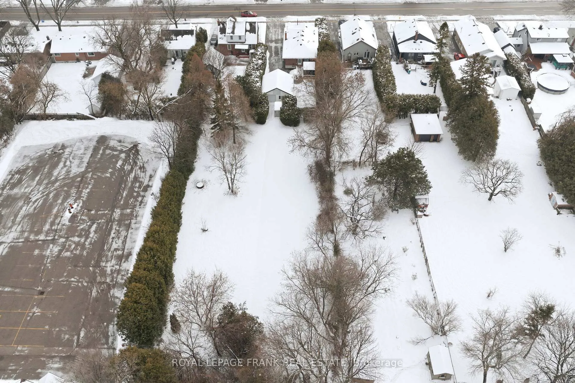 Photo 10 of 96 Beatrice Street W, Oshawa, Centennial — HOMEH