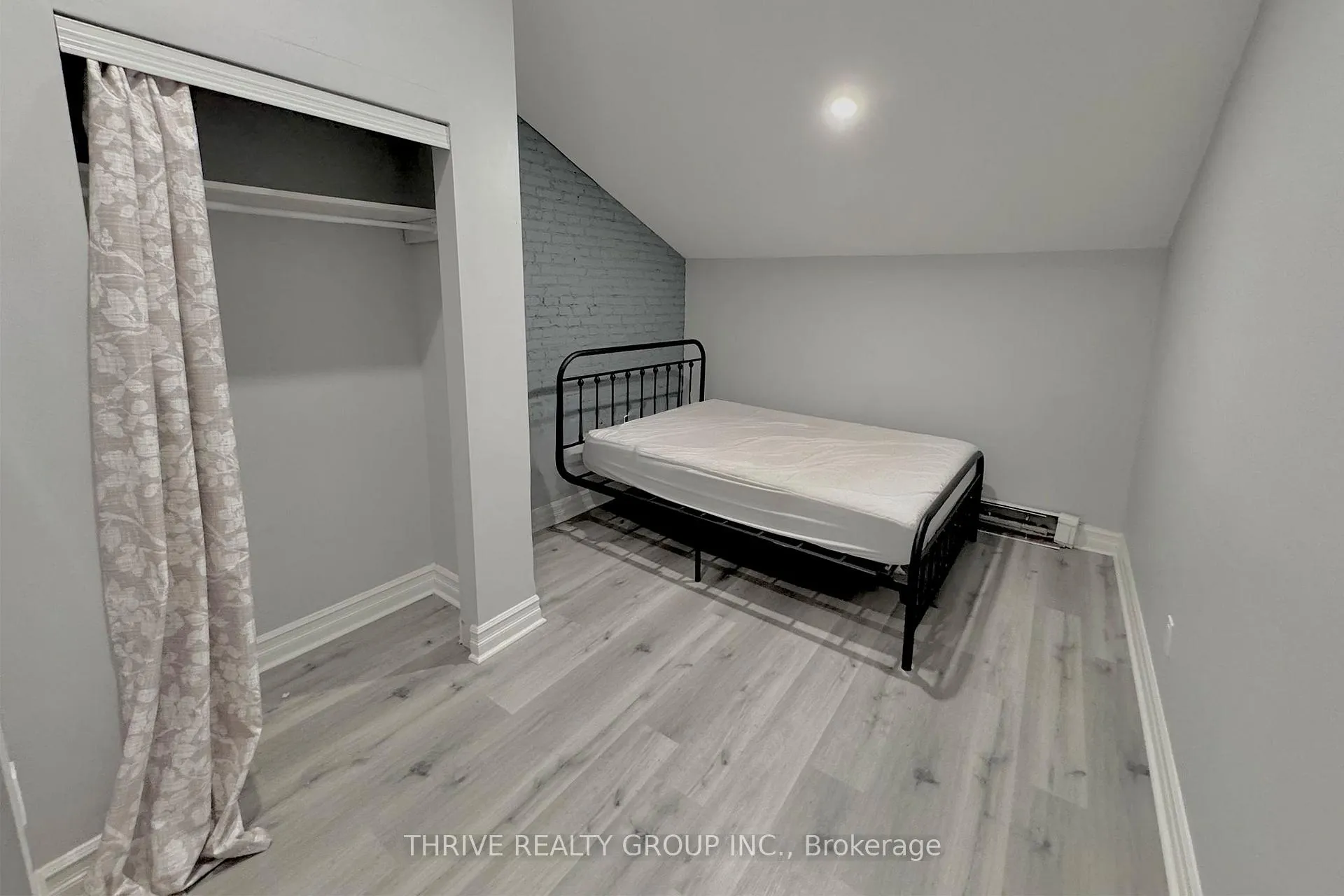 Photo 11 of Unit 18, 268 Talbot Street, St. Thomas — HOMEH