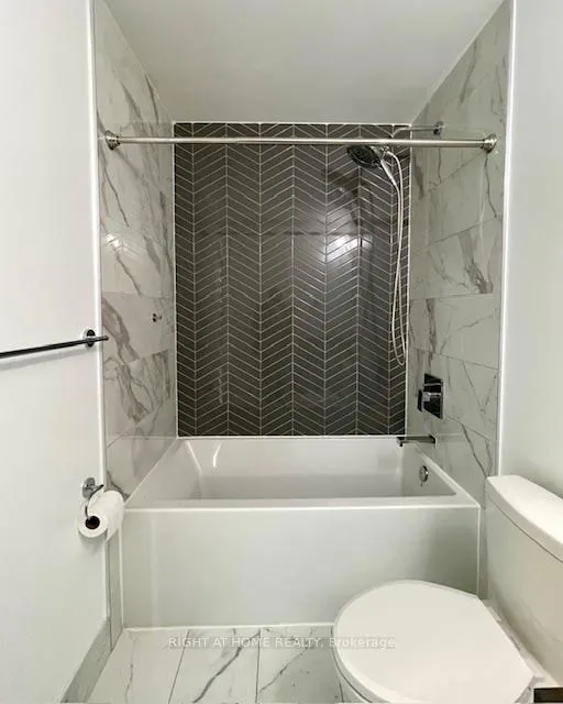 Photo 12 of Unit 610, 2916 Highway 7 Road E, Vaughan, Concord — HOMEH