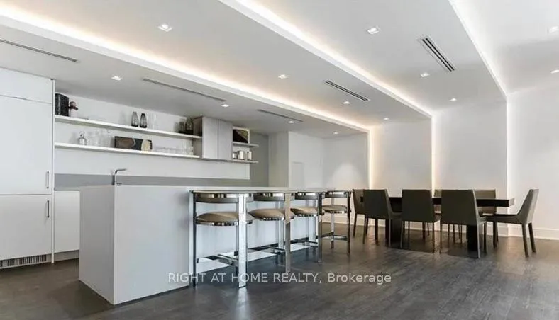 Photo 33 of Unit 610, 2916 Highway 7 Road E, Vaughan, Concord — HOMEH