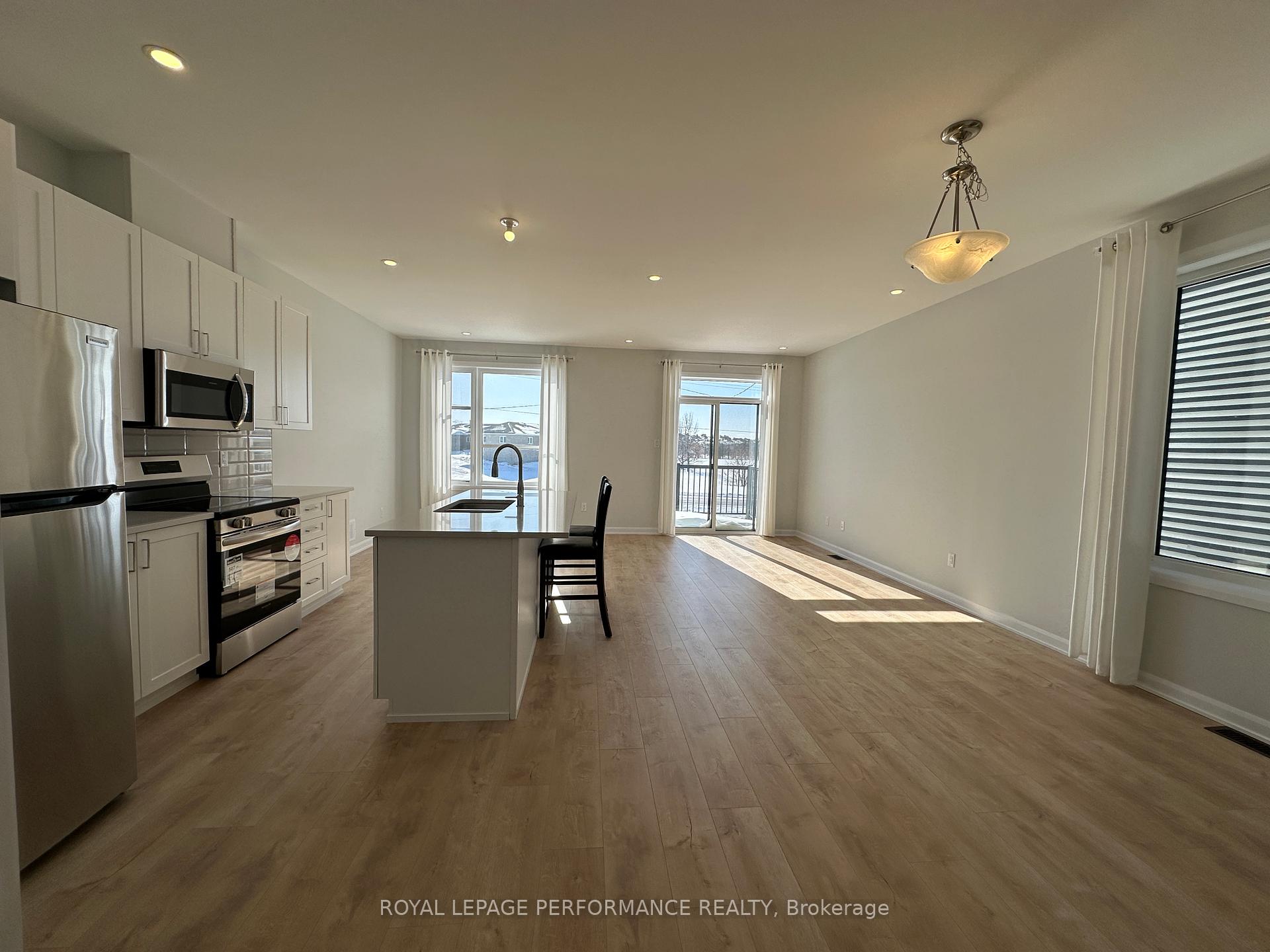 Photo 8 of 750 Lurgan Way, Ottawa, Barrhaven - Half Moon Bay — HOMEH