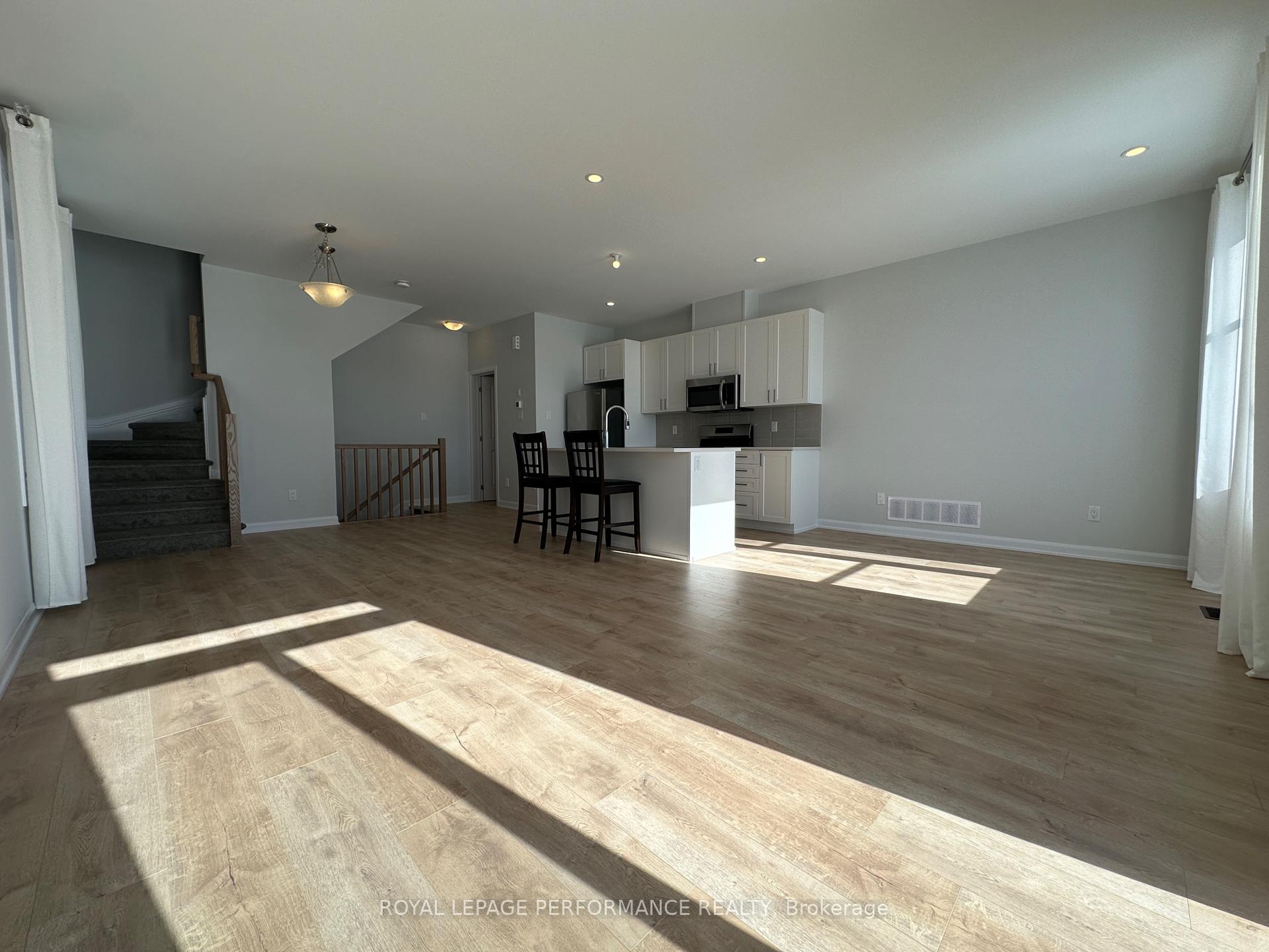 Photo 10 of 750 Lurgan Way, Ottawa, Barrhaven - Half Moon Bay — HOMEH