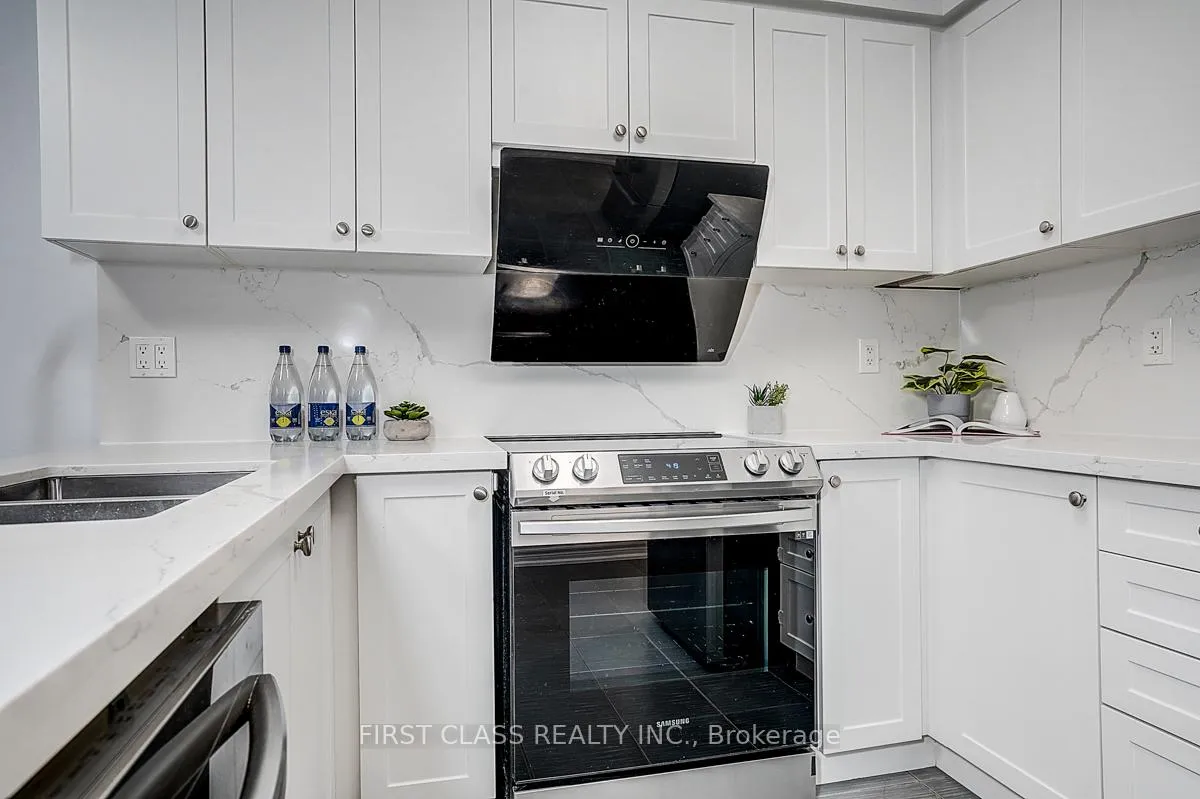 Photo 20 of 10008 Mccowan Road, Markham, Berczy — HOMEH