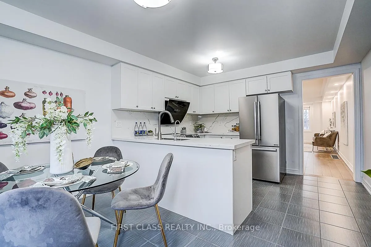 Photo 24 of 10008 Mccowan Road, Markham, Berczy — HOMEH