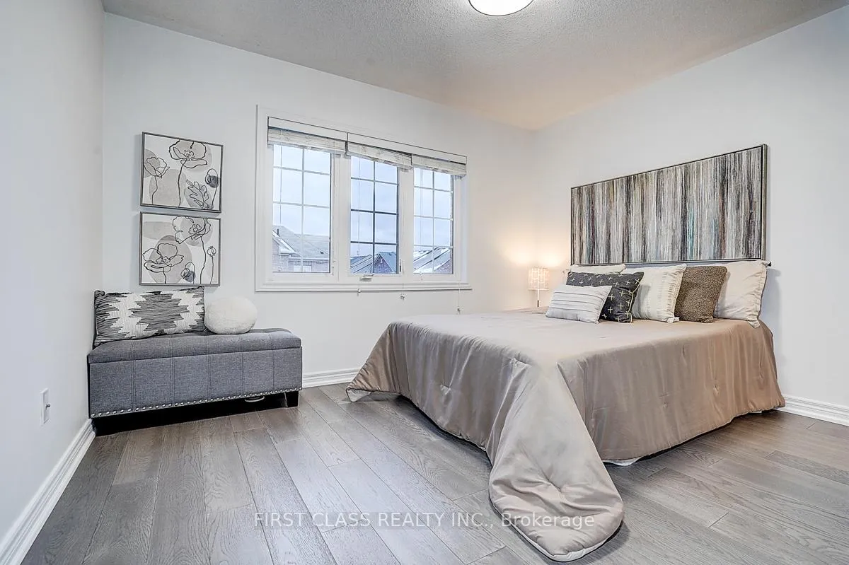 Photo 32 of 10008 Mccowan Road, Markham, Berczy — HOMEH