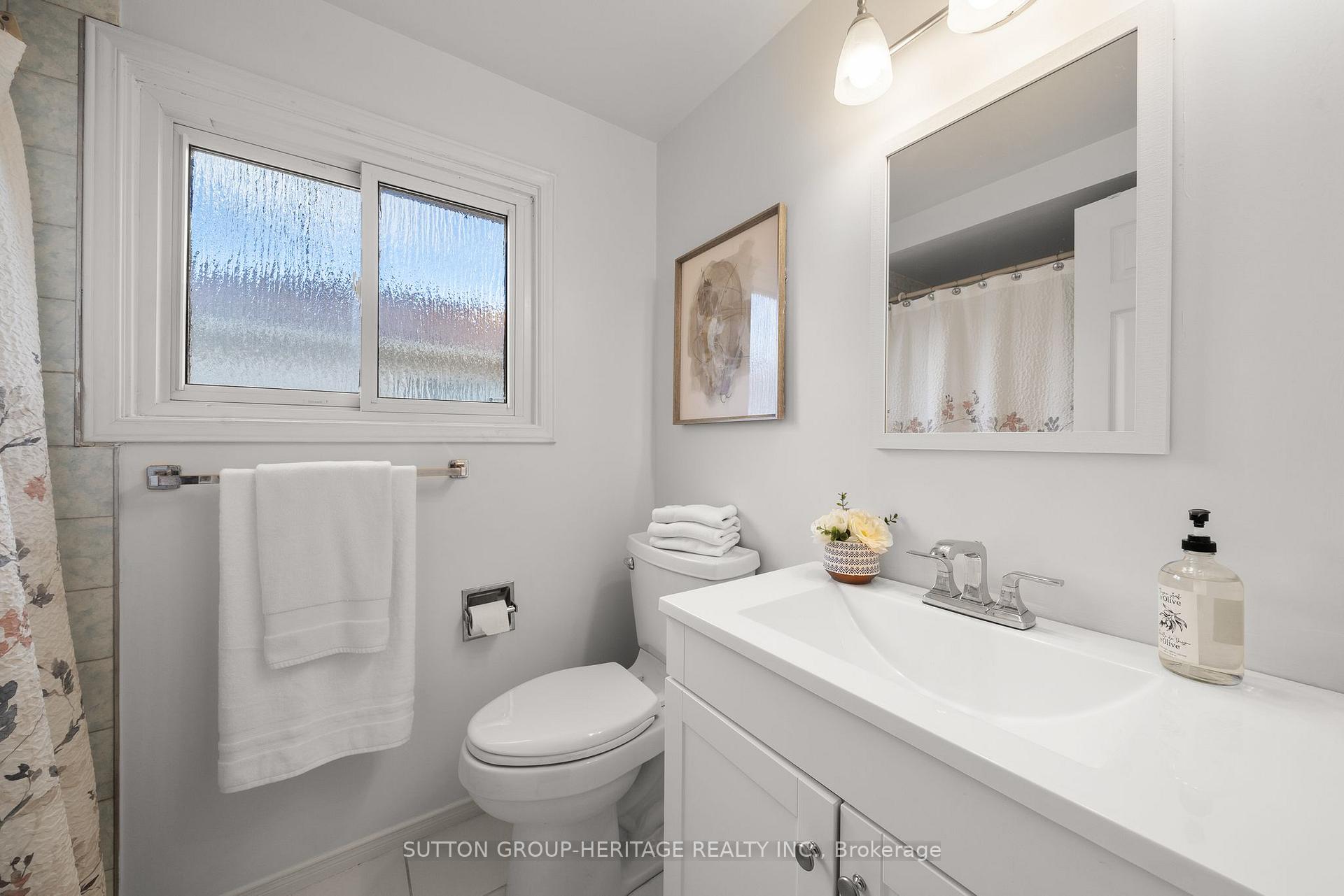 Photo 24 of 164 Rands Road, Ajax, South West — HOMEH