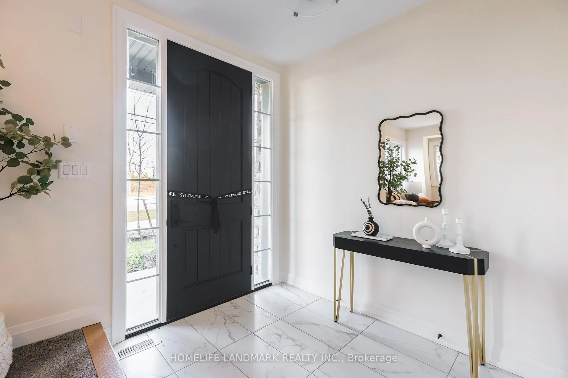 Photo 8 of 4267 Major Mackenzie Drive, Markham, Angus Glen — HOMEH