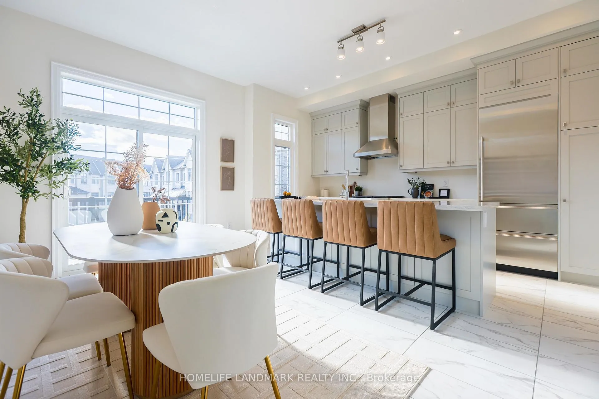 Photo 15 of 4267 Major Mackenzie Drive, Markham, Angus Glen — HOMEH