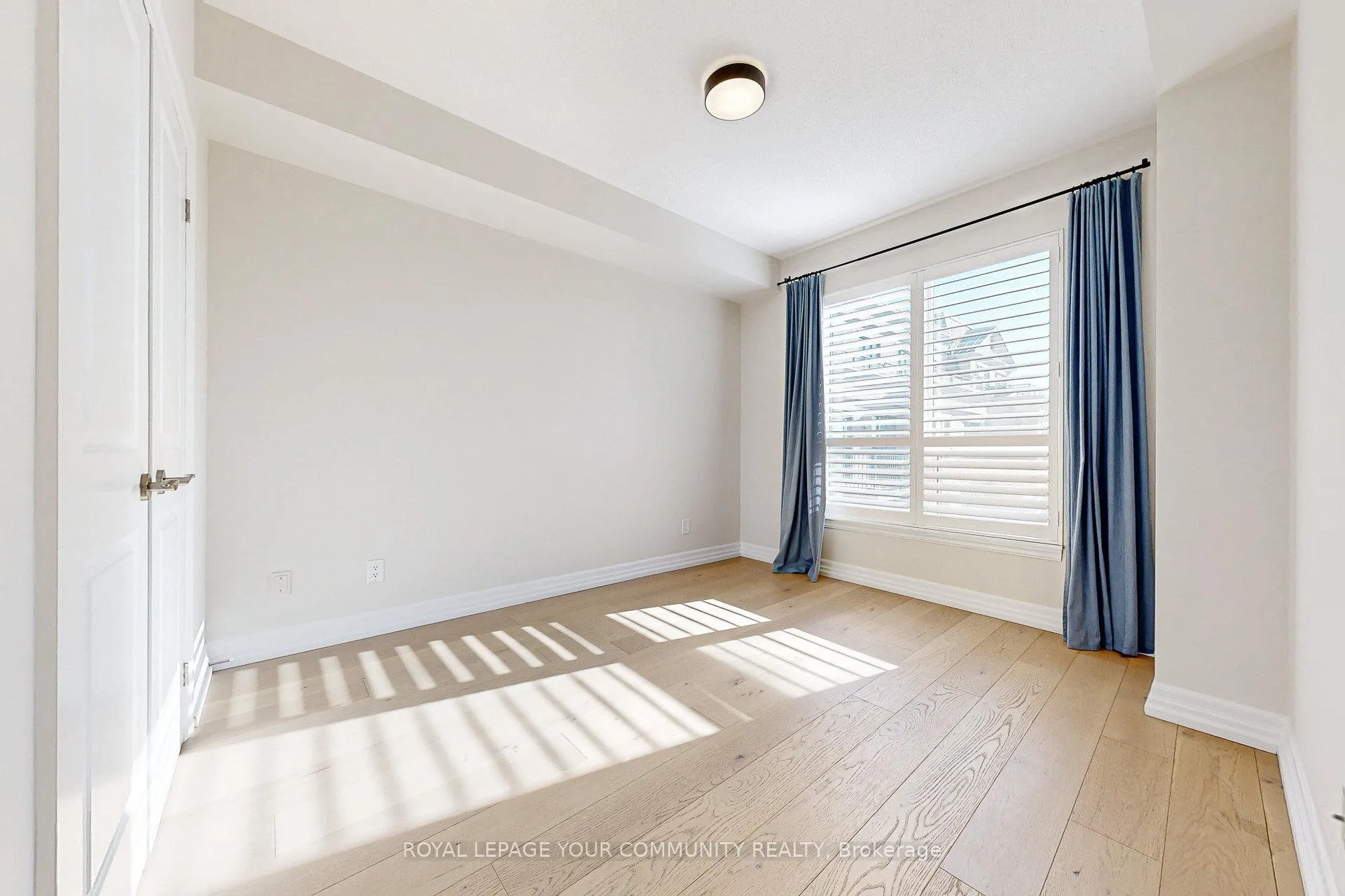 Photo 21 of Unit 403, 180 John West Way, Aurora, Bayview Wellington — HOMEH