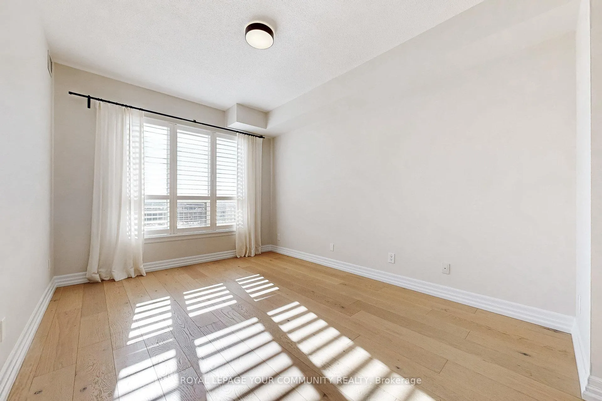 Photo 23 of Unit 403, 180 John West Way, Aurora, Bayview Wellington — HOMEH