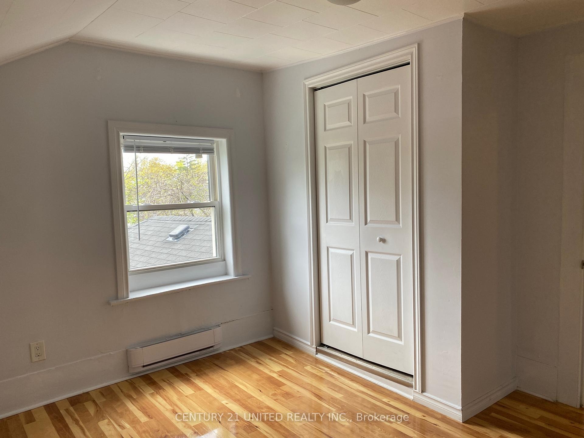 Photo 9 of 35 Evans Street, Belleville, Belleville Ward — HOMEH
