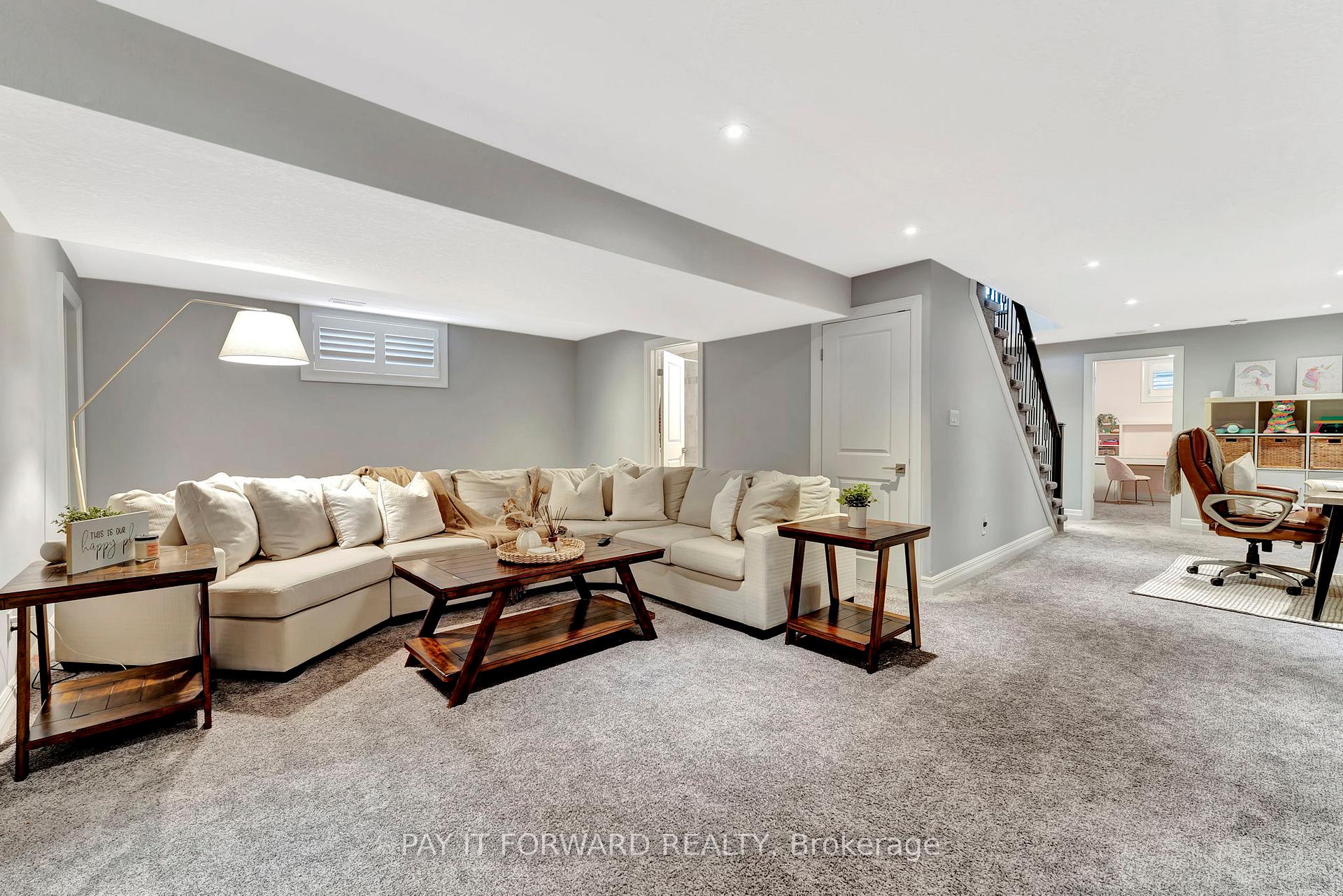 Photo 18 of Unit B, 17 Cedar Street, Brant, Paris — HOMEH