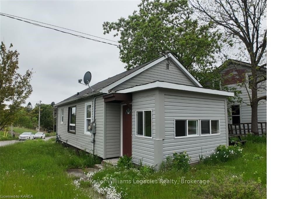 Photo 2 of 27 Toronto Street, Cramahe, Colborne — HOMEH