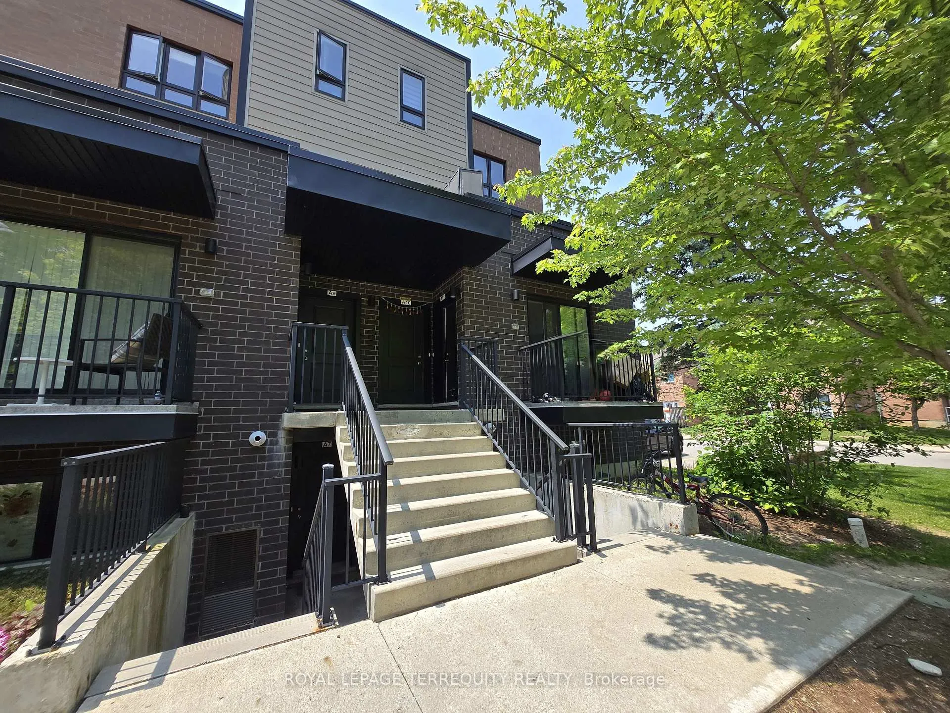 Photo 1 of Unit A-11, 190 Century Hill Drive, Kitchener, Country Hills — HOMEH
