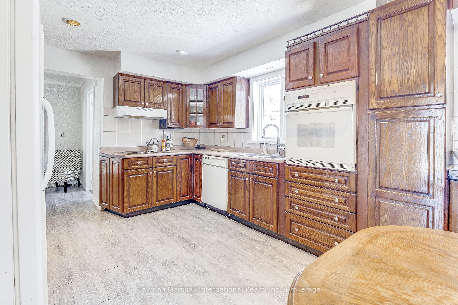 Photo 16 of 1325 Sam Cook Road, Gravenhurst, Morrison — HOMEH