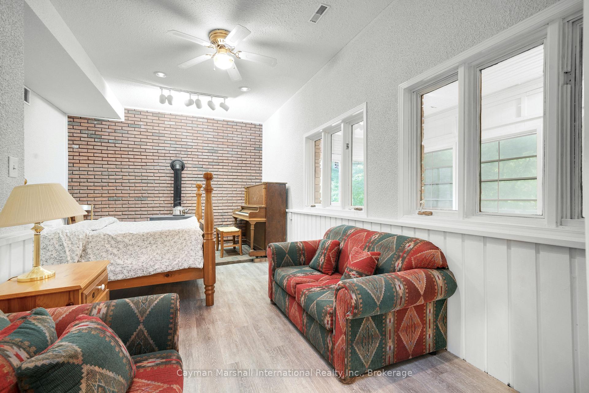 Photo 35 of 1325 Sam Cook Road, Gravenhurst, Morrison — HOMEH