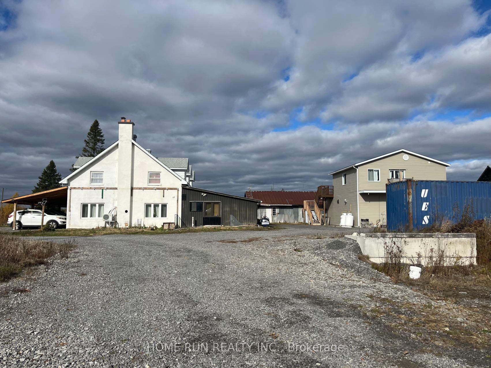 Photo 8 of 1551 Yorks Corners Road, Ottawa, Osgoode Twp North of Reg Rd 6 — HOMEH