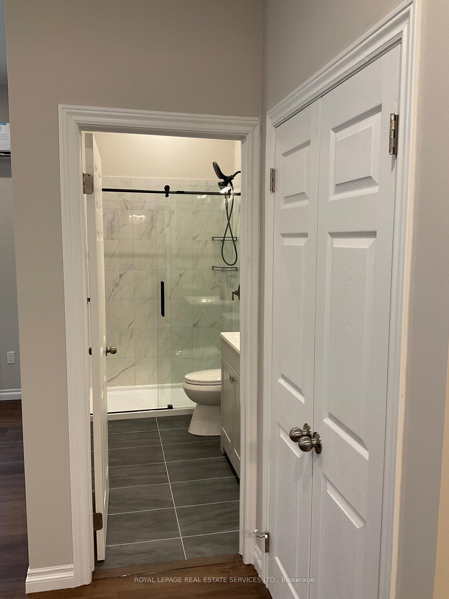 Photo 5 of 936 Hazel Street, Burlington, Freeman — HOMEH