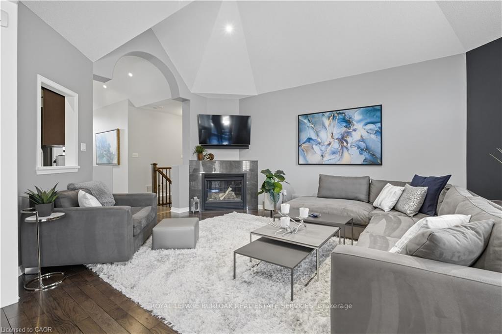 Photo 6 of 4334 Millcroft Park Drive, Burlington, Rose — HOMEH