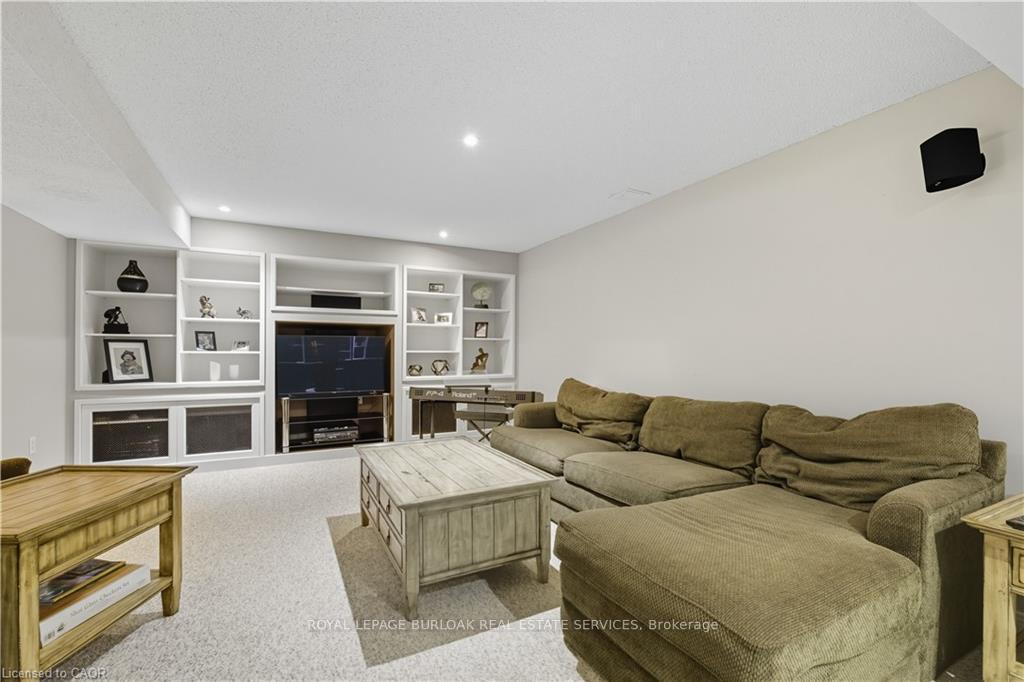 Photo 24 of 4334 Millcroft Park Drive, Burlington, Rose — HOMEH