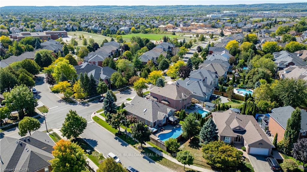Photo 38 of 4334 Millcroft Park Drive, Burlington, Rose — HOMEH