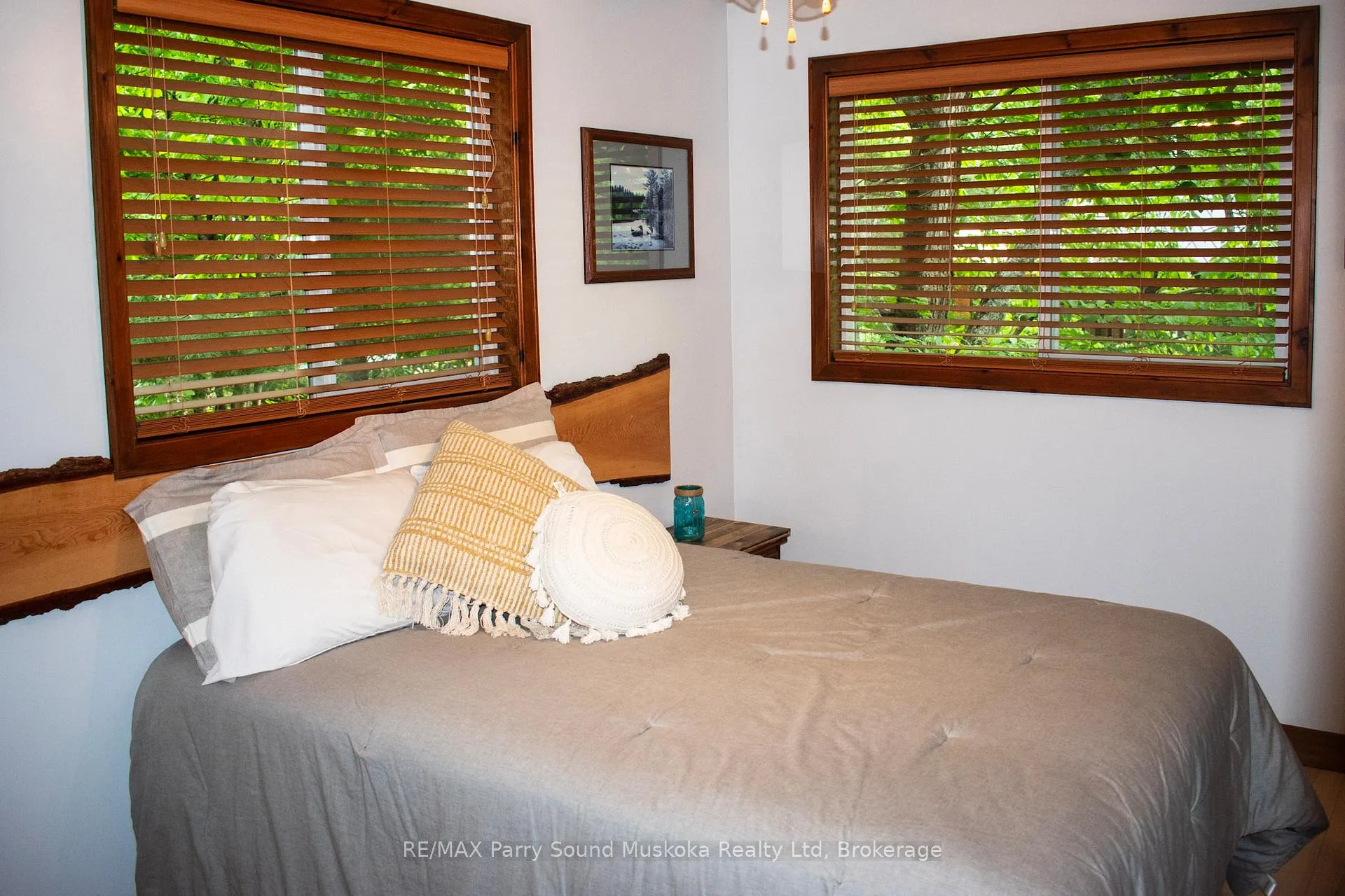 Photo 11 of 45 Peninsula Shores Road, McDougall — HOMEH
