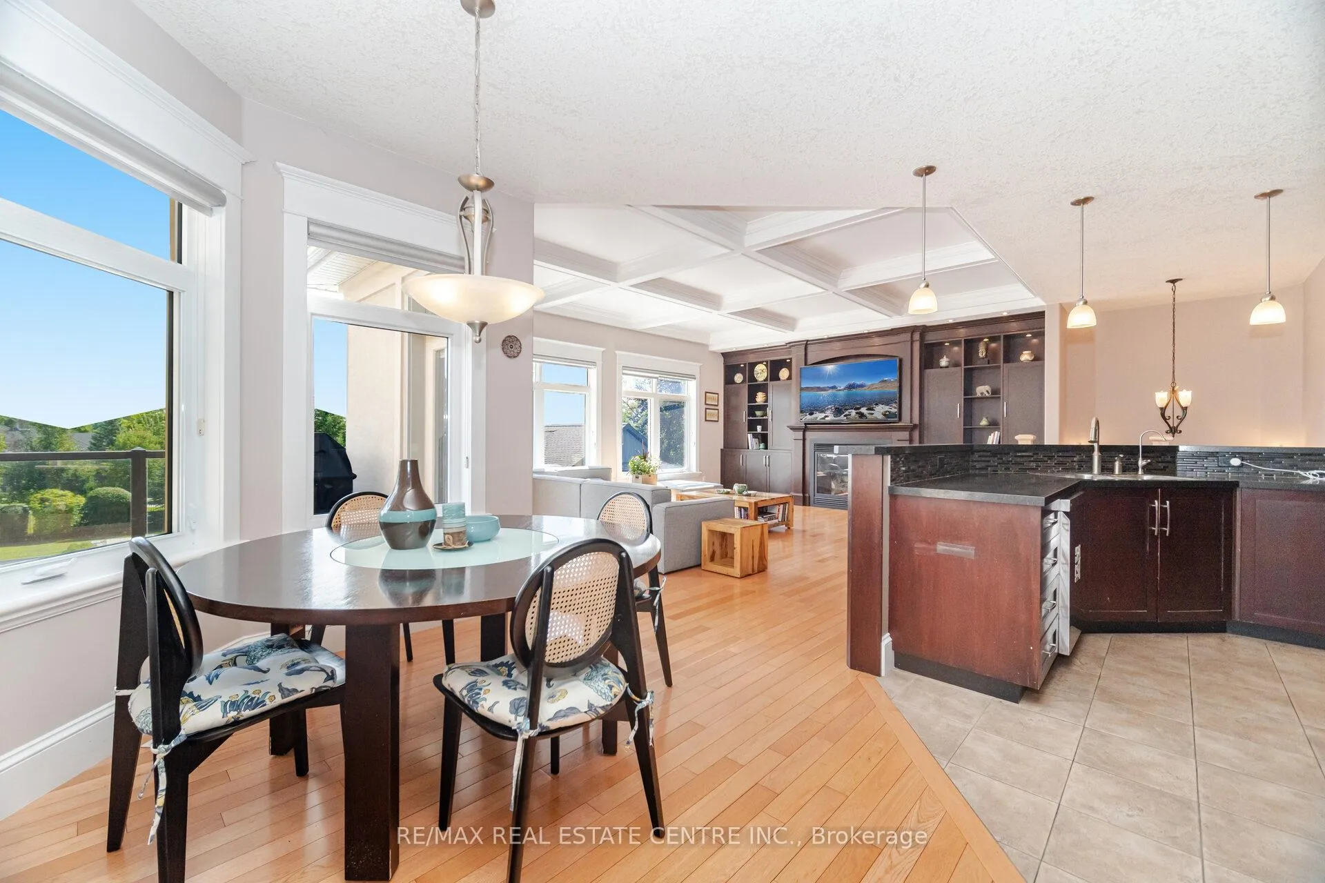 Photo 16 of 86 Canters Close, Kitchener — HOMEH